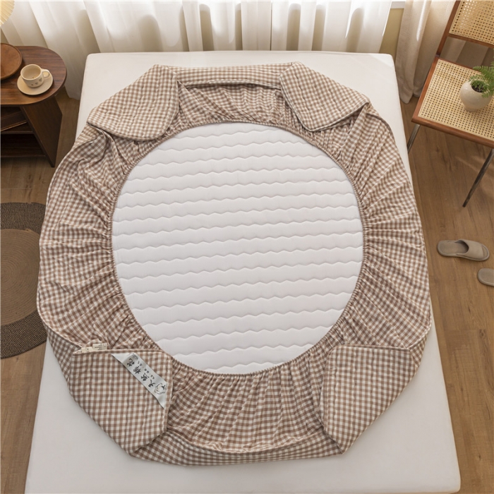 91家纺网 家纺一手货源 找家纺 雪云美新款A类新疆棉花床笠 全棉水洗棉夹棉床笠单件  咖小格