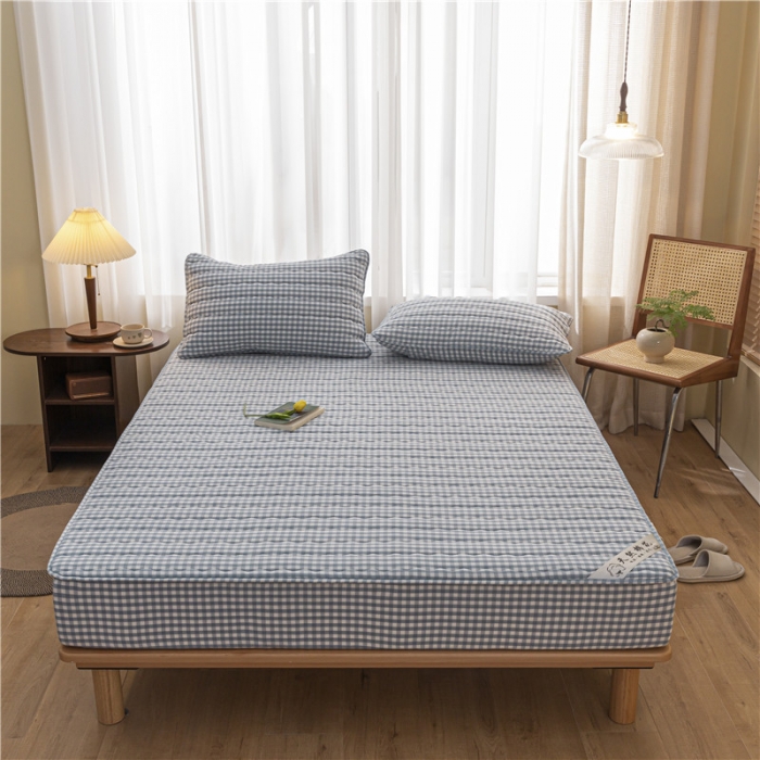 91家纺网 家纺一手货源 找家纺 雪云美新款A类新疆棉花床笠 全棉水洗棉夹棉床笠单  蓝小格