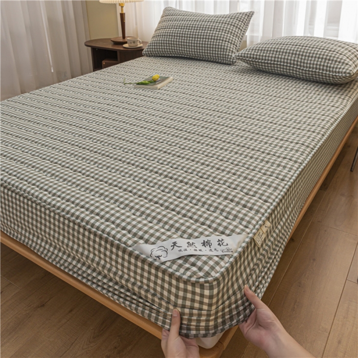 91家纺网 家纺一手货源 找家纺 雪云美新款A类新疆棉花床笠 全棉水洗棉夹棉床笠单  绿小格