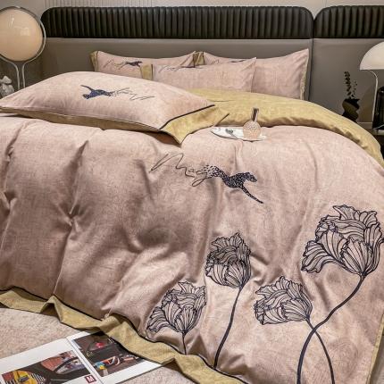 91家纺网 家纺一手货源 找家纺 （总）宅家居新款豹森系列-轻奢复古风阳绒磨毛雅棉刺绣四件套