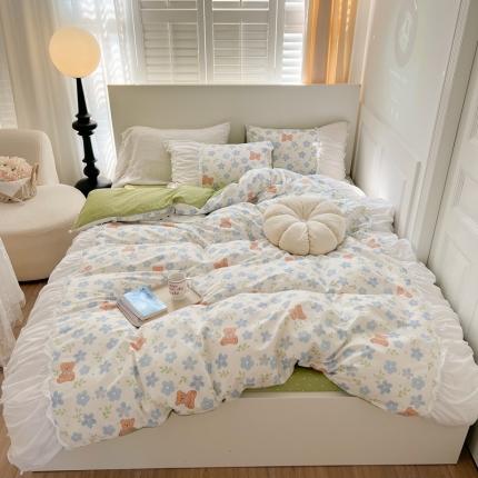 91家纺网 家纺一手货源 找家纺 顾里 2023新款法式褶边全棉四件套复古碎花系第二批 蓝花熊仔