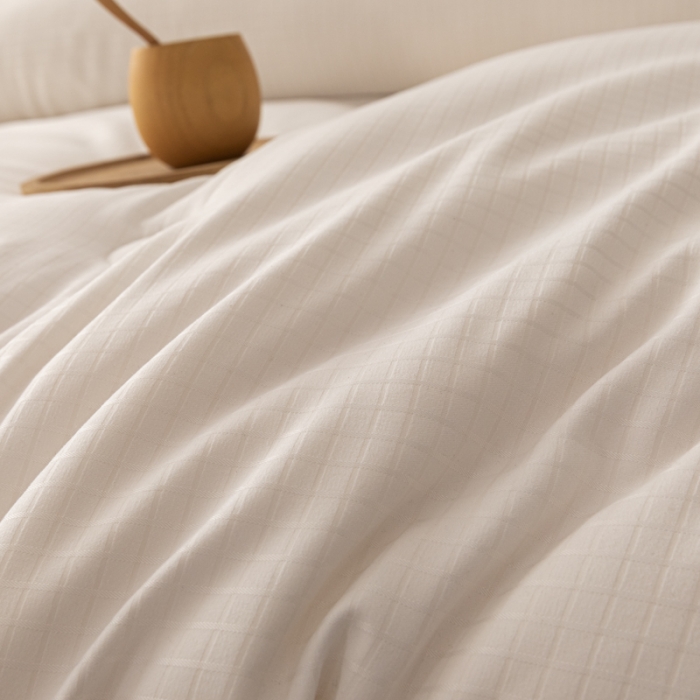 91家纺网 家纺一手货源 找家纺 （总）伊被源 2022新款A类贡缎提花大豆被被子被芯