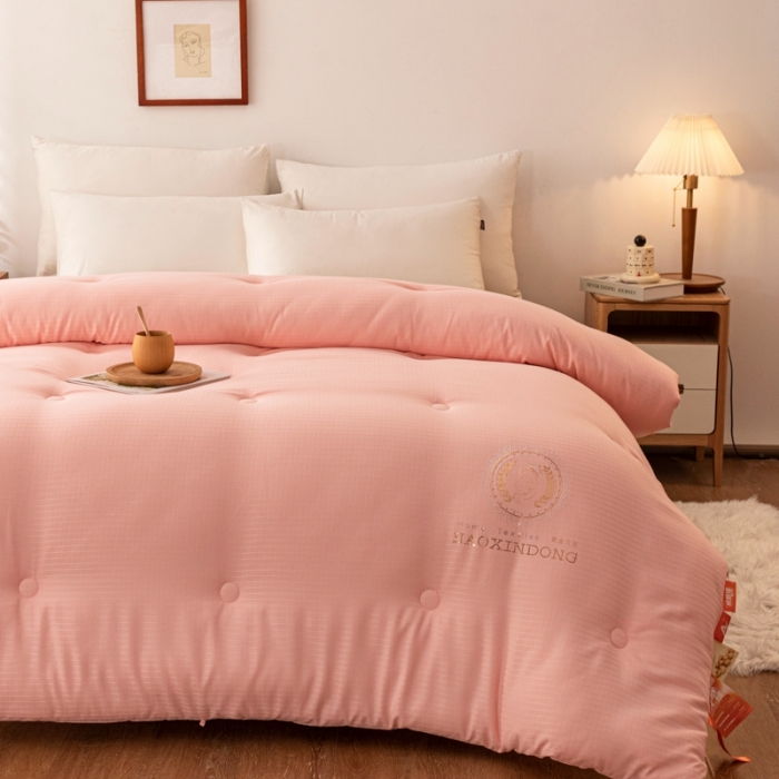 91家纺网 家纺一手货源 找家纺 伊被源 2022新款A类贡缎提花大豆被被子被芯 提花-粉玉色