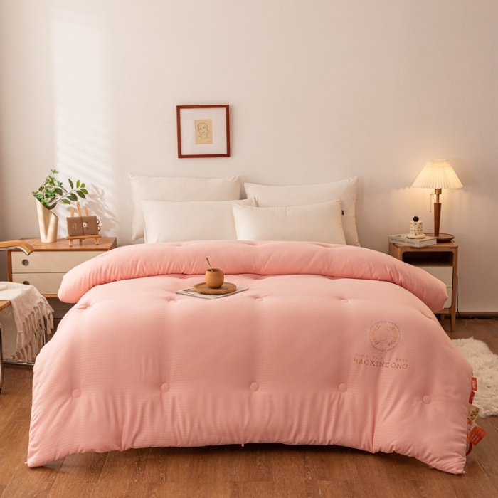 91家纺网 家纺一手货源 找家纺 伊被源 2022新款A类贡缎提花大豆被被子被芯 提花-粉玉色