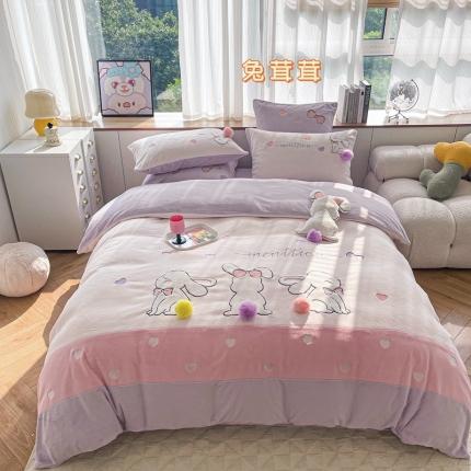 91家纺网 家纺一手货源 找家纺 顾里家纺 2022新款恋爱少女高端立体牛奶绒贴布绣四件套 兔墩墩