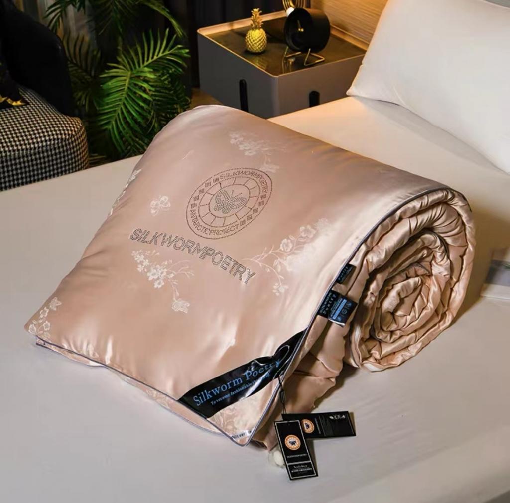 91家纺网 家纺一手货源 找家纺 畅畅 2022新款全棉莫代尔提花春秋被手工订花被芯 卡其