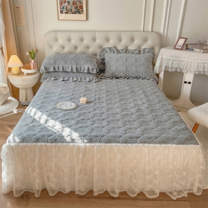 91家纺网 家纺一手货源 找家纺 （总）乐朵家居 2025秋冬 牛奶绒 香耐 自发热 夹棉床裙