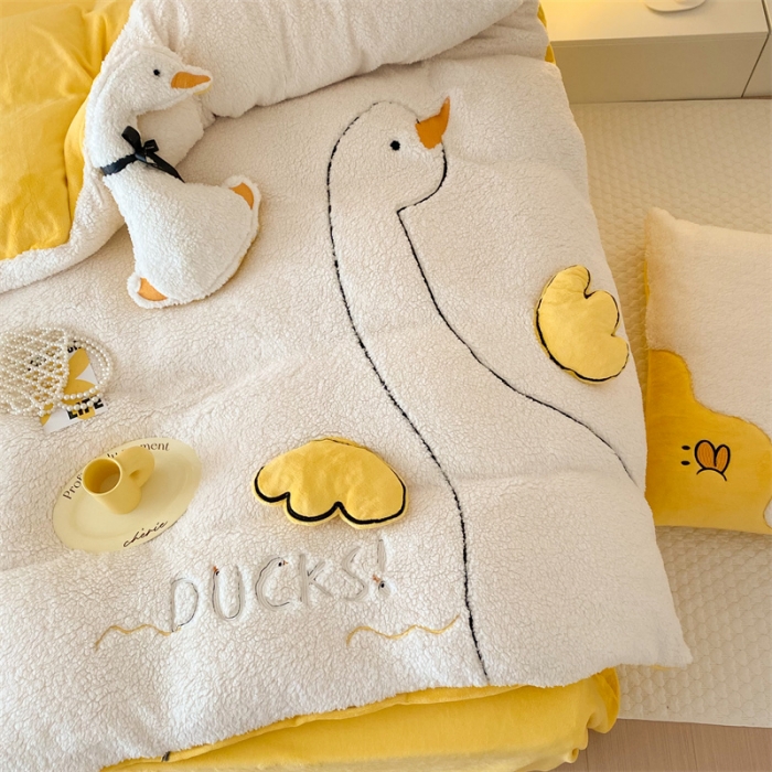 91家纺网 家纺一手货源 找家纺 （总）朗莎2022新款A版羊羔绒十B牛奶绒四件套