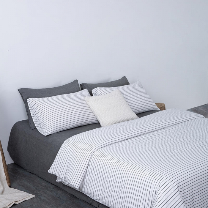 91家纺网 家纺一手货源 找家纺 全棉无印色织水洗棉四件套良品纯棉日式简约宿舍学生三件套白细条