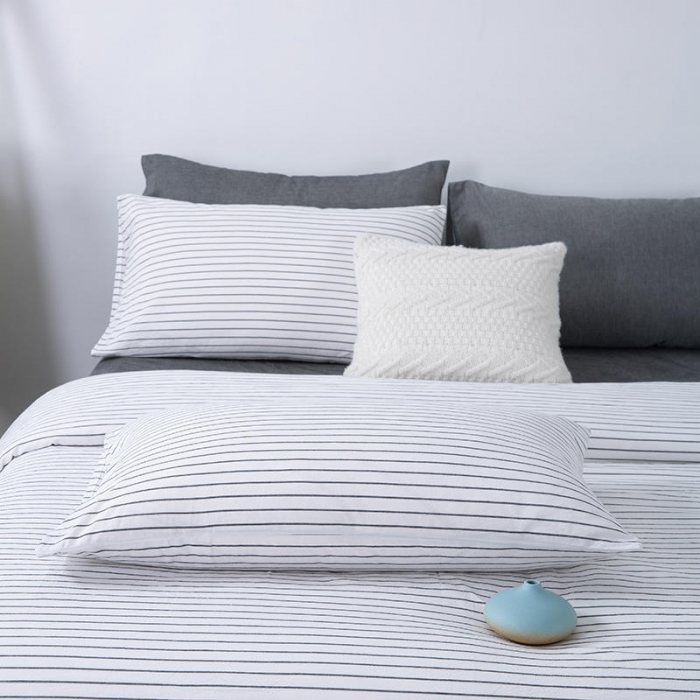 91家纺网 家纺一手货源 找家纺 全棉无印色织水洗棉四件套良品纯棉日式简约宿舍学生三件套白细条