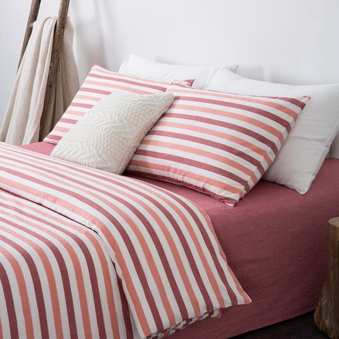 91家纺网 家纺一手货源 找家纺 全棉无印色织水洗棉四件套良品纯棉日式宿舍学生三件套 红三色条