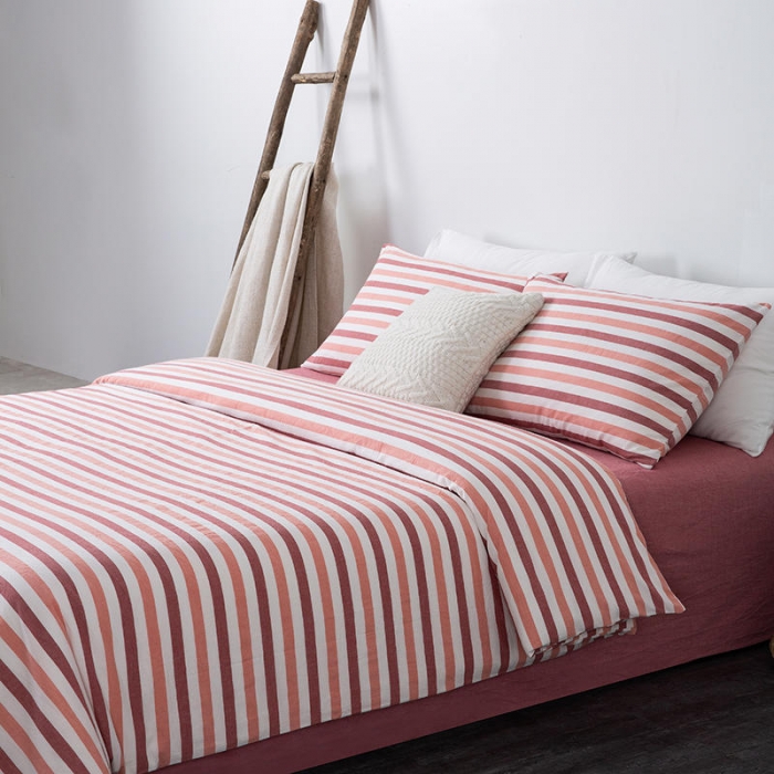 91家纺网 家纺一手货源 找家纺 全棉无印色织水洗棉四件套良品纯棉日式宿舍学生三件套 红三色条
