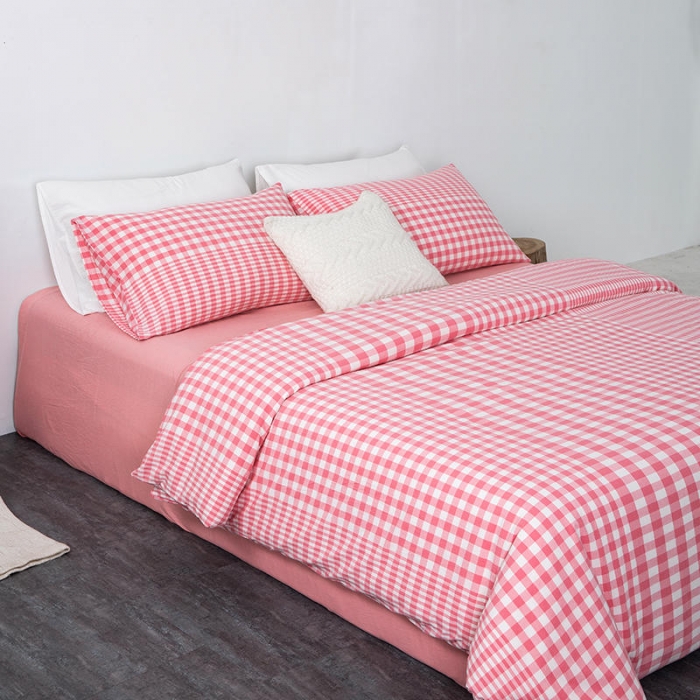 91家纺网 家纺一手货源 找家纺 全棉无印色织水洗棉四件套良品纯棉日式宿舍学生三件套 渐变格粉