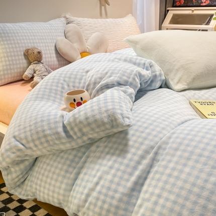 91家纺网 家纺一手货源 找家纺 (总) 盼季家纺 2022新款牛奶绒小清新格子纯色系列四件套