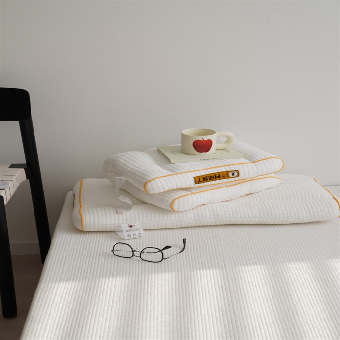 91家纺网 家纺一手货源 找家纺 （总）觉物 2022新款瞌学院SPA护颈低枕