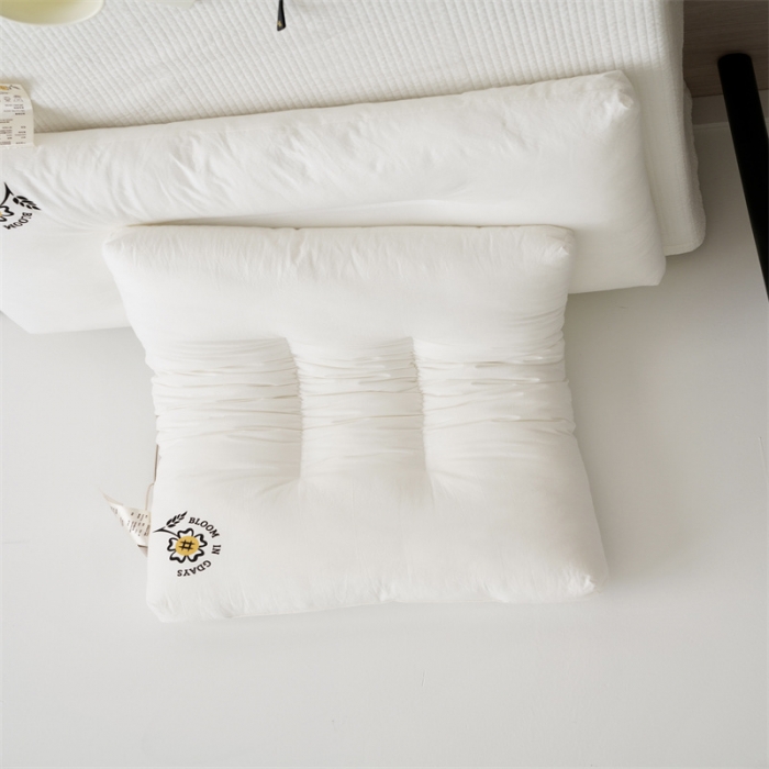 91家纺网 家纺一手货源 找家纺 （总）觉物 2022新款全棉无染原棉民宿枕芯-花开的日子
