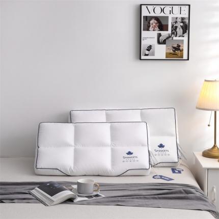 91家纺网 家纺一手货源 找家纺 （总）觉物 2022新款云朵中低护颈枕 48*74cm