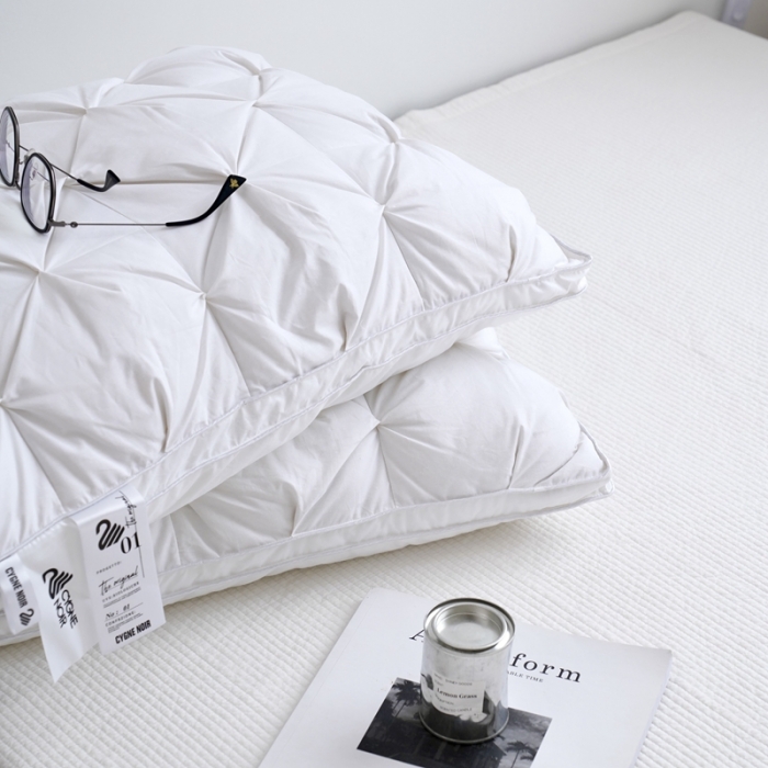 91家纺网 家纺一手货源 找家纺 （总）觉物 2022新款扭花羽绒枕