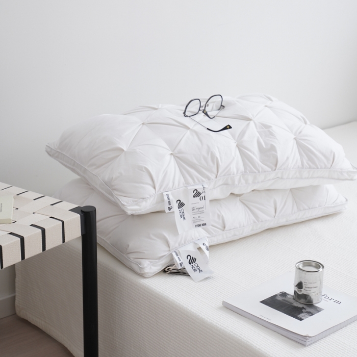 91家纺网 家纺一手货源 找家纺 （总）觉物 2022新款扭花羽绒枕