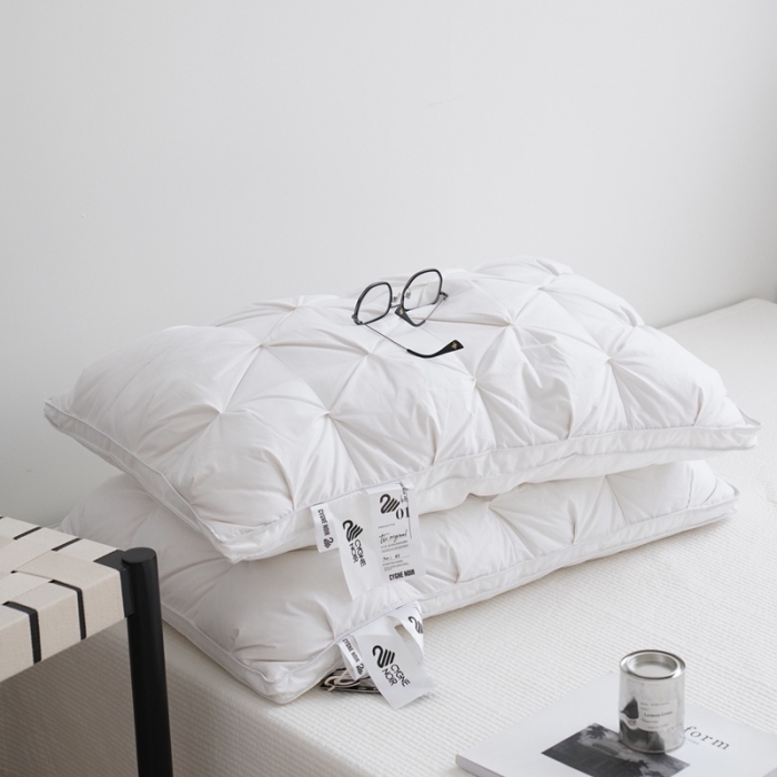 91家纺网 家纺一手货源 找家纺 （总）觉物 2022新款扭花羽绒枕