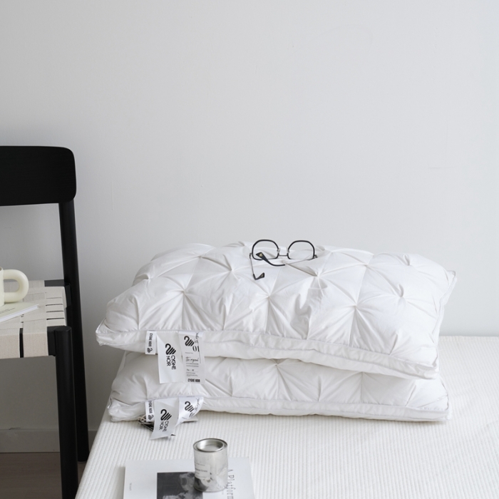 91家纺网 家纺一手货源 找家纺 （总）觉物 2022新款扭花羽绒枕