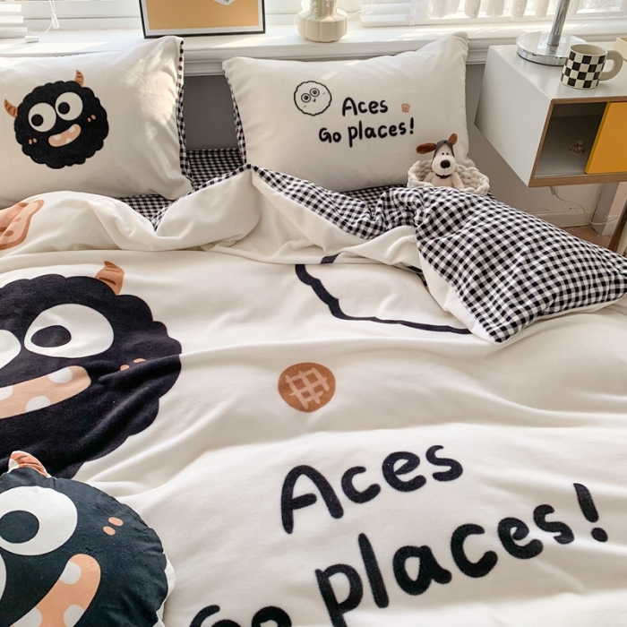 91家纺网 家纺一手货源 找家纺 （总）澳萝拉 2022新款牛奶绒套件-黑煤球