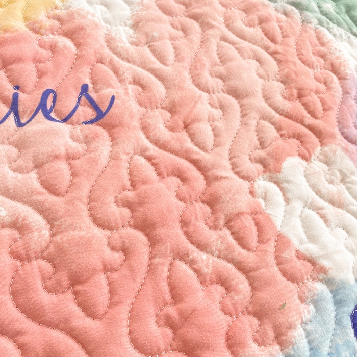 91家纺网 家纺一手货源 找家纺 金盛皇朝2025新款加厚亲肤床裙夹棉单件三件套四件套 爱心兔