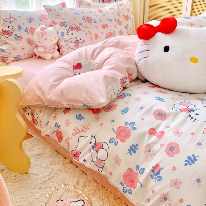 91家纺网 家纺一手货源 找家纺 朵希曼2025新款全棉三丽鸥卡通印花系列四件套 花花凯蒂
