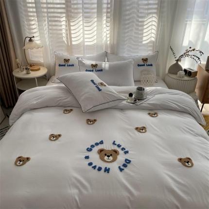 91家纺网 家纺一手货源 找家纺 （总）小主驾到 2023新款小熊毛巾绣水洗棉四件套