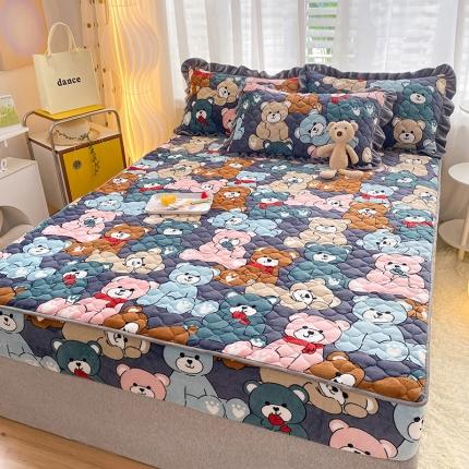 91家纺网 家纺一手货源 找家纺 2025美达秋冬爆款牛奶绒印花床笠三件套单床笠酷酷熊