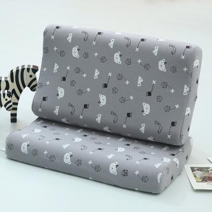 91家纺网 家纺一手货源 找家纺 其乐 2023新款全棉针织波浪款儿童枕乐乐屋灰