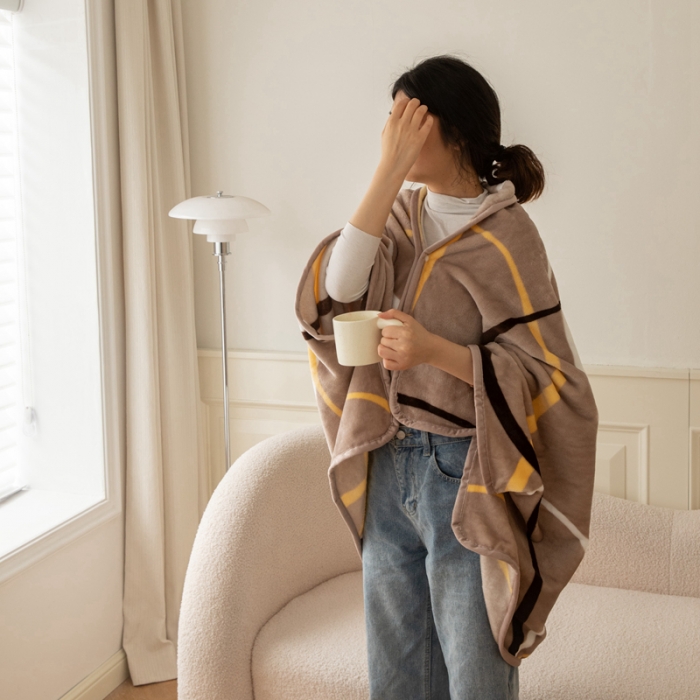 91家纺网 家纺一手货源 找家纺 美伦美焕直播爆款加厚小清新牛奶绒空调毯披肩毯午睡毛毯风轻云淡