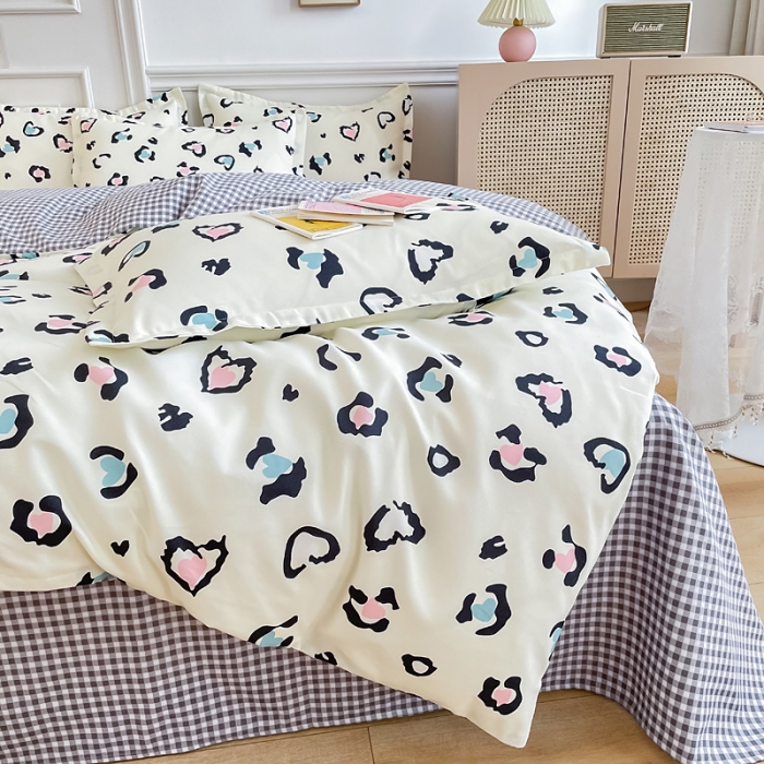 91家纺网 家纺一手货源 找家纺 （总）靓生活 2023新款AB磨毛版时尚小清新四件套