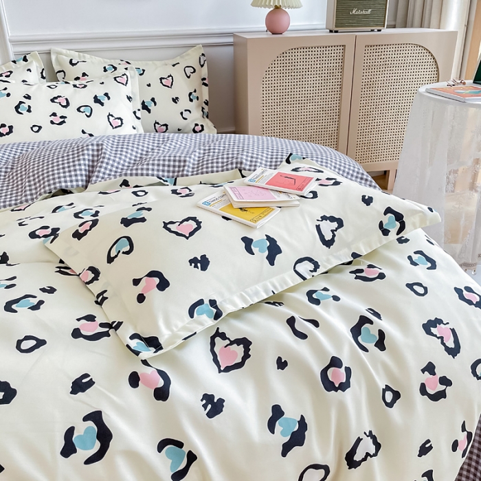 91家纺网 家纺一手货源 找家纺 （总）靓生活 2023新款AB磨毛版时尚小清新四件套