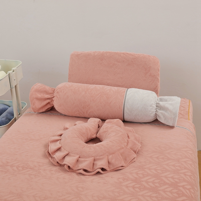91家纺网 家纺一手货源 找家纺 莉人坊 2023时尚典雅裙摆3D压花德绒美容床罩 时尚典雅-粉色德绒