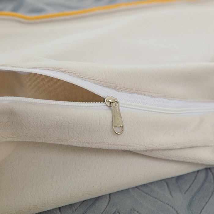 91家纺网 家纺一手货源 找家纺 莉人坊 2023时尚典雅裙摆3D压花德绒美容床罩 时尚典雅-深灰德绒