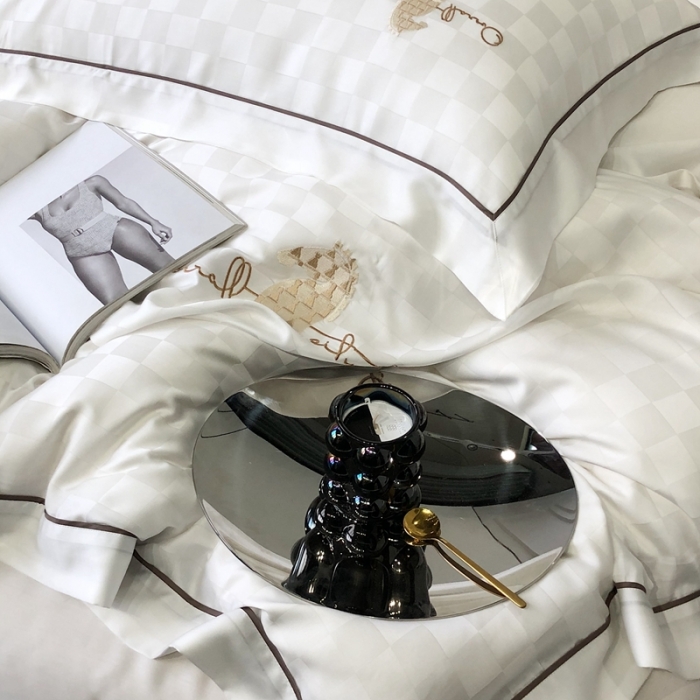 91家纺网 家纺一手货源 找家纺 北辰 2022新款80天丝四件套-天丝棋盘格 棋盘格-贵族白