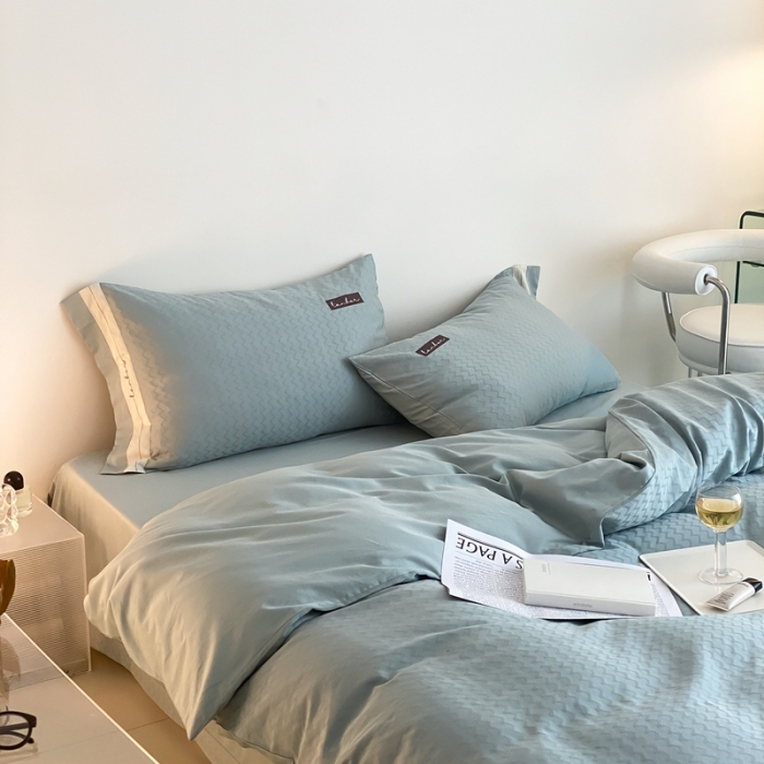 91家纺网 家纺一手货源 找家纺 北辰 2022新款60支水洗提花四件套-雅系列 湖蓝