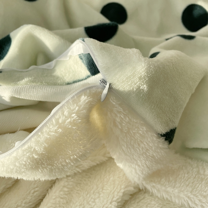 91家纺网 家纺一手货源 找家纺 （总）千朵 2022新款AB版牛奶绒北极绒盖毯毛毯