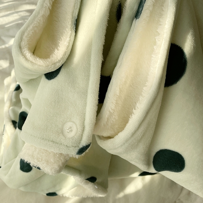 91家纺网 家纺一手货源 找家纺 （总）千朵 2022新款AB版牛奶绒北极绒盖毯毛毯