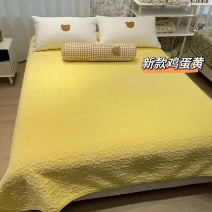 91家纺网 家纺一手货源 找家纺 赫梵茜2022新款秋冬必入牛奶绒床盖床盖鸡蛋黄