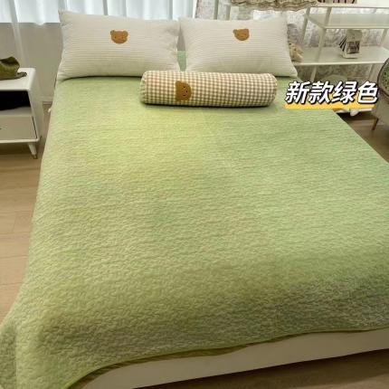 91家纺网 家纺一手货源 找家纺 赫梵茜2022新款秋冬必入牛奶绒床盖床盖绿色