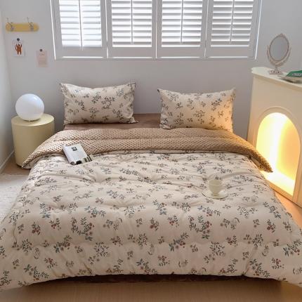 91家纺网 家纺一手货源 找家纺 星期八 2022新款复古碎花豆豆被 仲夏夜之梦