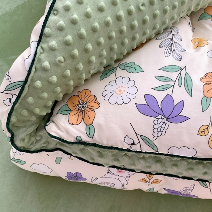 91家纺网 家纺一手货源 找家纺 星期八 2022新款复古碎花豆豆被 丛林兔