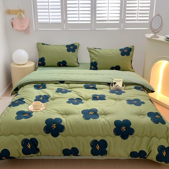 91家纺网 家纺一手货源 找家纺 星期八 2022新款复古碎花豆豆被 玛奇朵绿