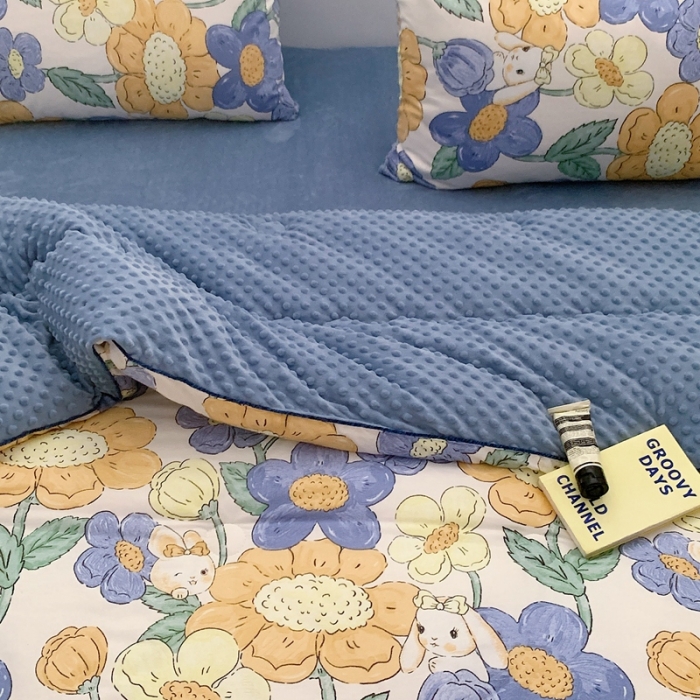 91家纺网 家纺一手货源 找家纺 星期八 2022新款复古碎花豆豆被 莫奈