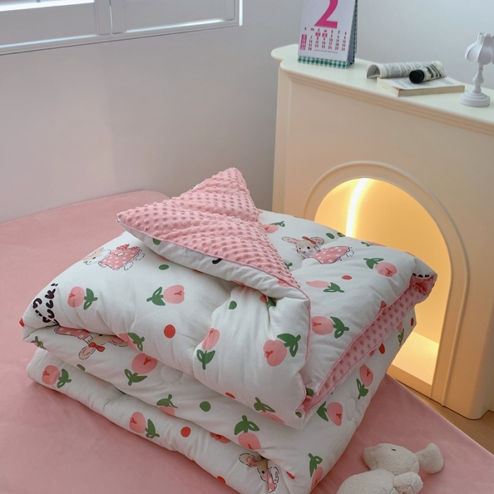 91家纺网 家纺一手货源 找家纺 星期八 2022新款复古碎花豆豆被 郁金香小兔