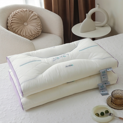 91家纺网 家纺一手货源 找家纺 2023新款全棉小氨芯护颈刺绣羽丝绒枕芯枕头 48x74cm