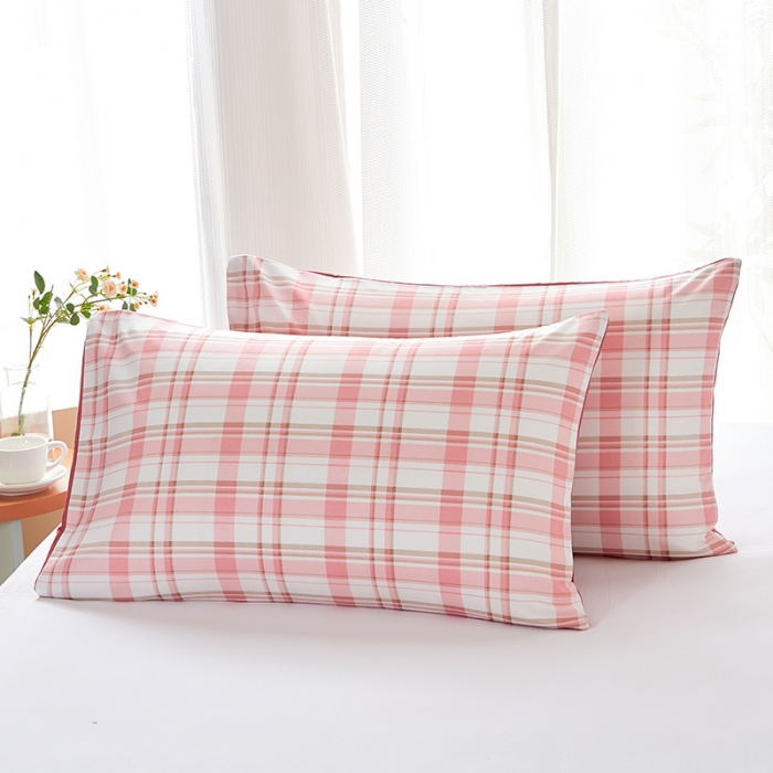91家纺网 家纺一手货源 找家纺 丰淘 2022新款条纹水洗棉枕套 红粉格