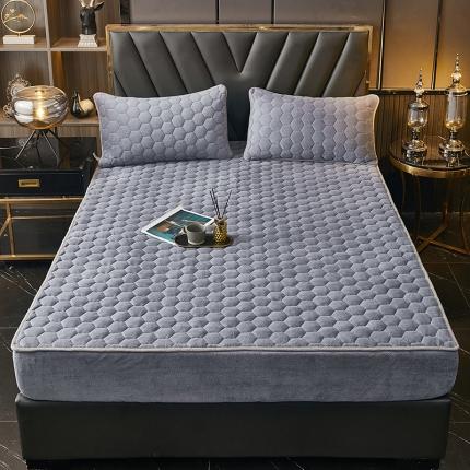 91家纺网 家纺一手货源 找家纺 （总）蕾诺家纺 2023新款牛奶绒夹棉床笠